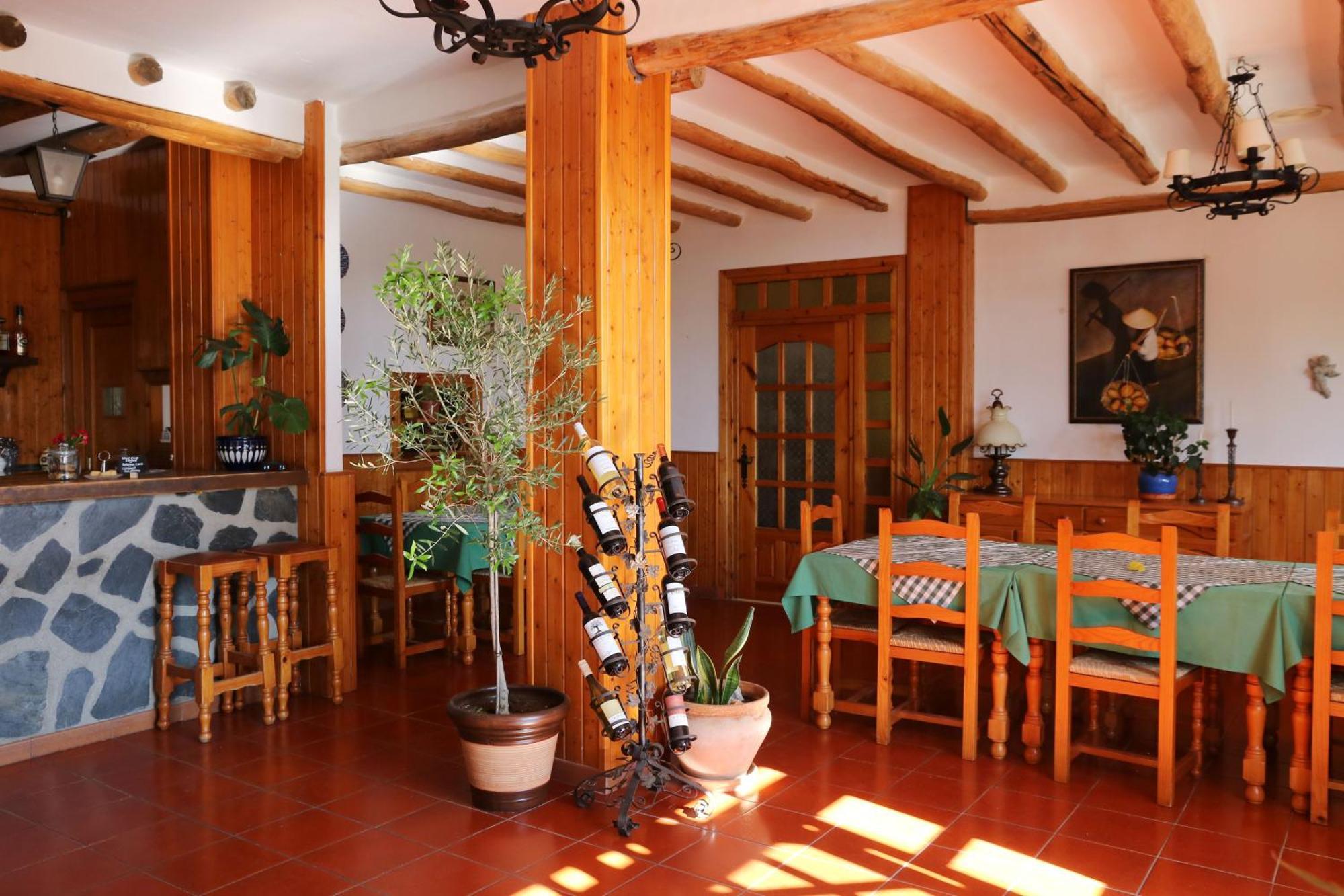 Hotel Los Bérchules Εξωτερικό φωτογραφία